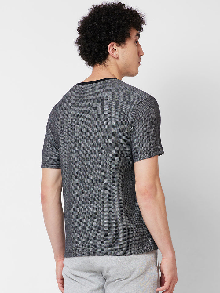Men’s Textured Henley Neck T-Shirt