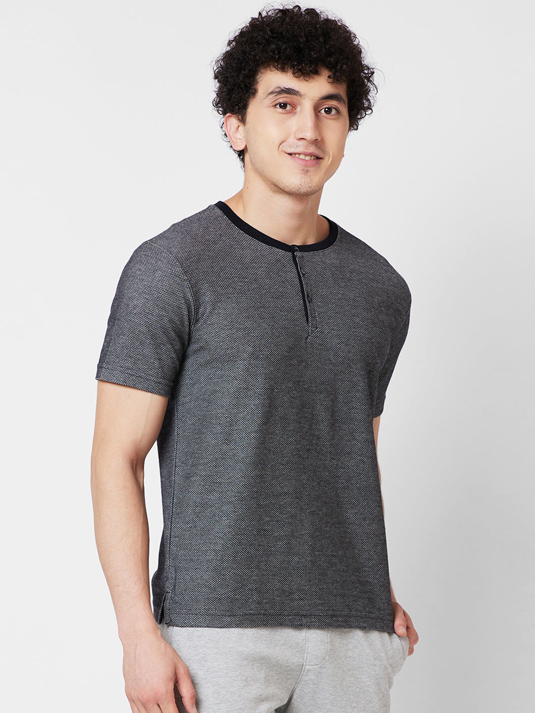 Men’s Textured Henley Neck T-Shirt
