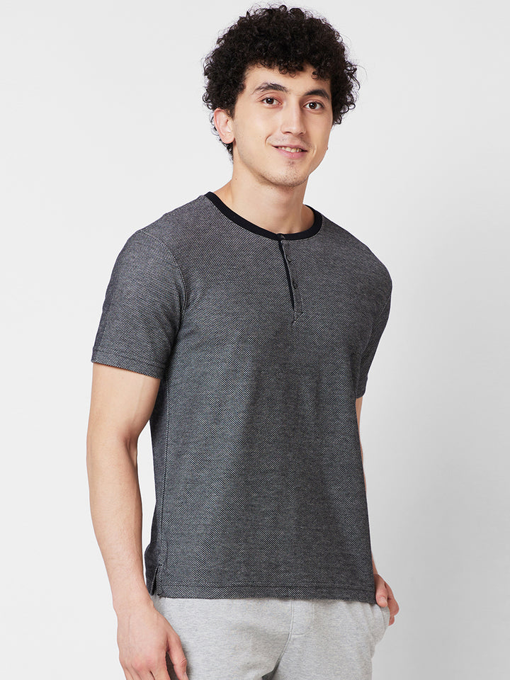 Men’s Textured Henley Neck T-Shirt