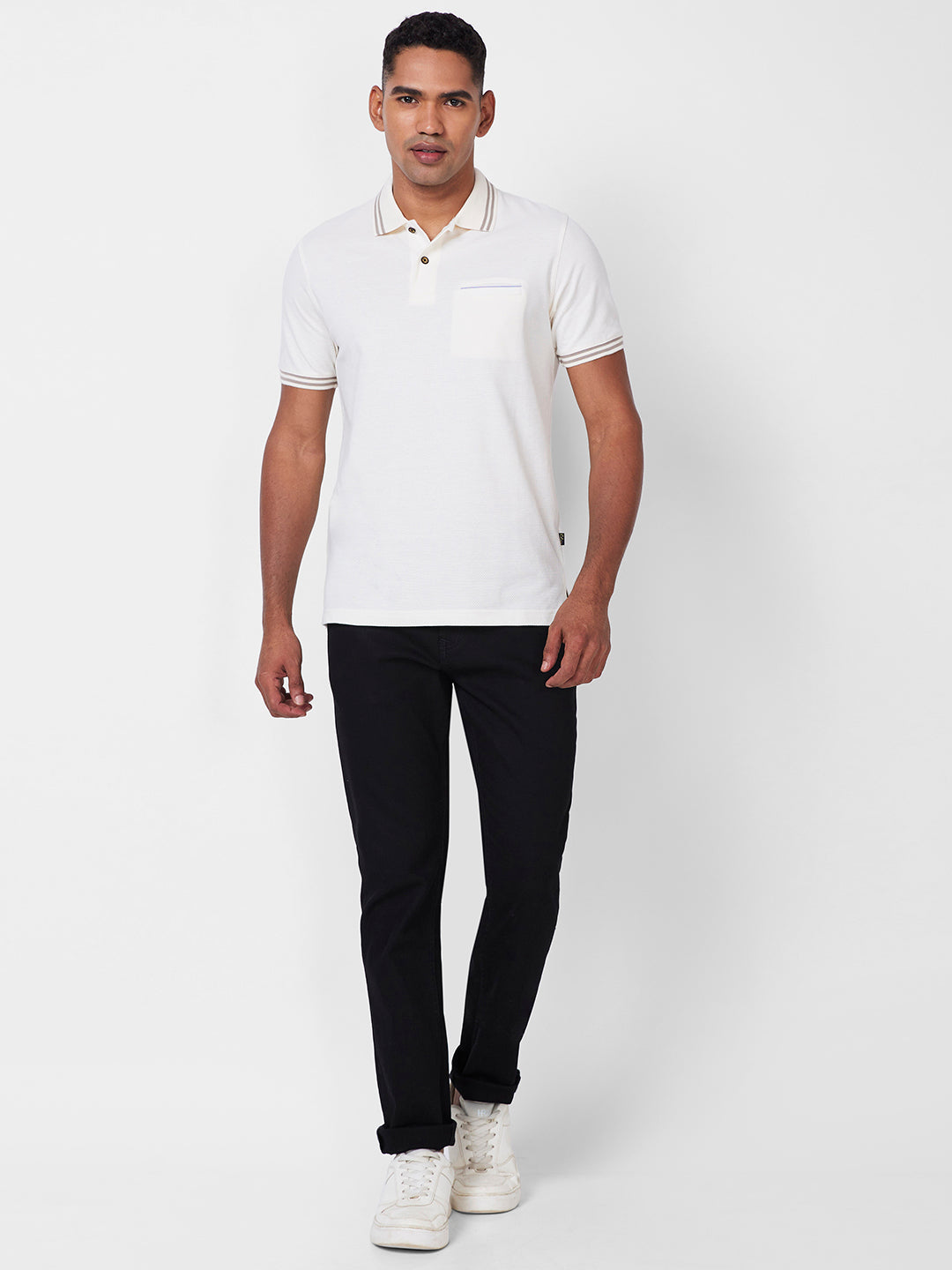 Men's Solid Polo T-Shirt with Contrast Tipping