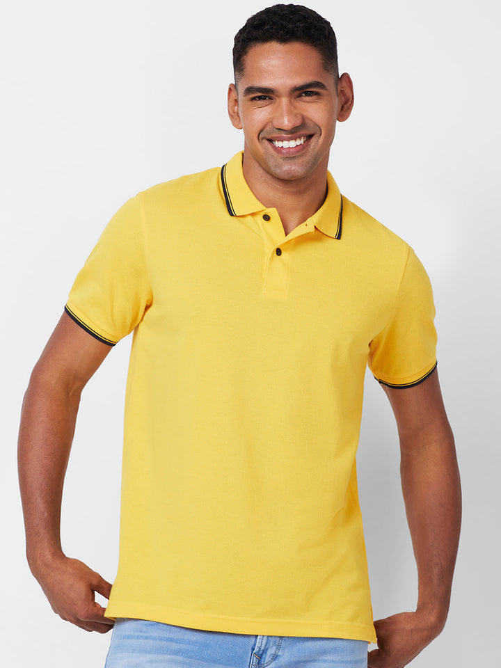 Men's Solid Polo T-Shirt with Contrast Tipping
