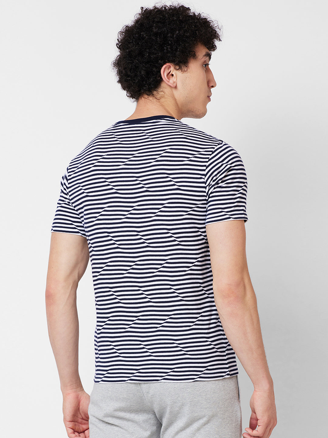 Men’s Round Neck Striped T-Shirt