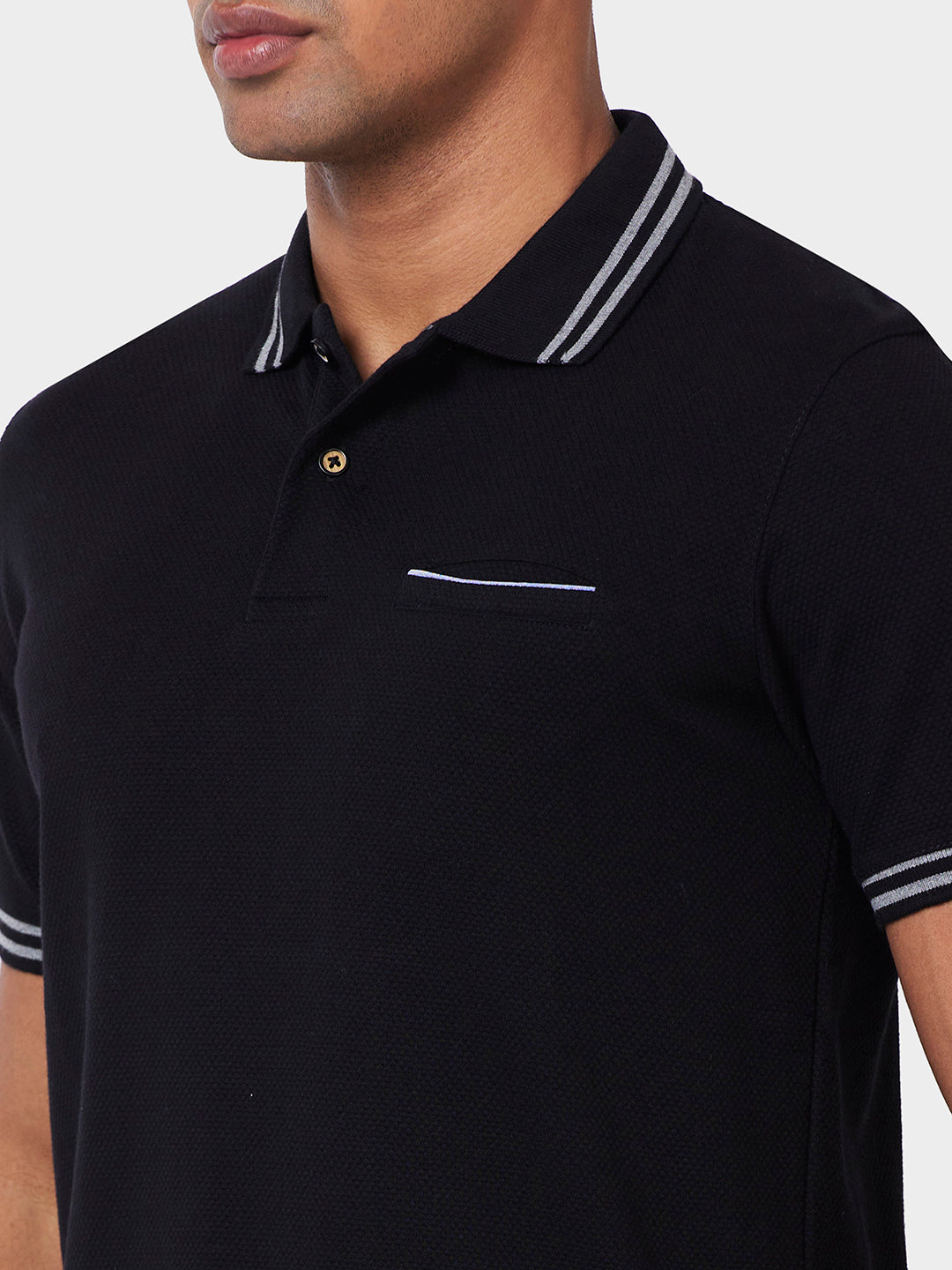 Men's Solid Polo T-Shirt with Contrast Tipping