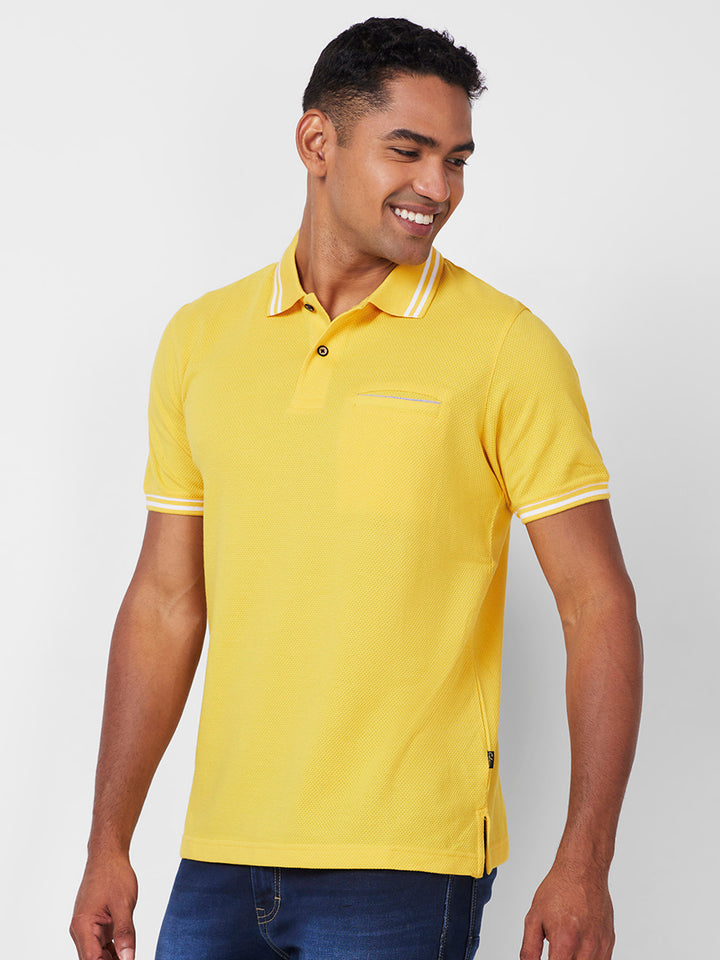 Men's Solid Polo T-Shirt with Contrast Tipping