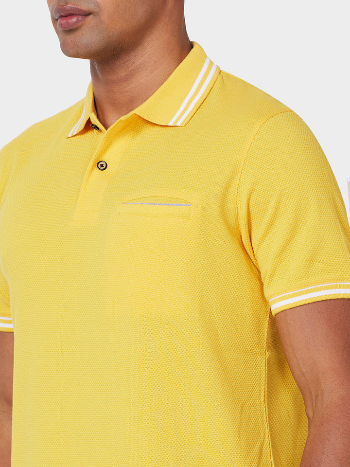 Men's Solid Polo T-Shirt with Contrast Tipping
