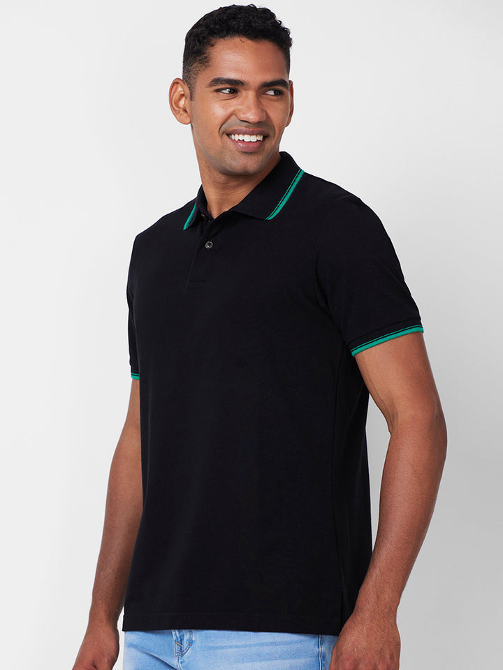Men's Solid Polo T-Shirt with Contrast Tipping
